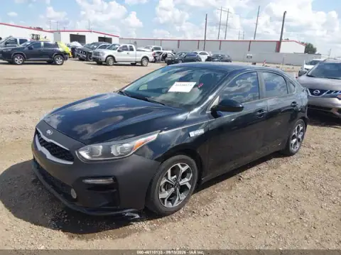 3KPF24AD9LE179468 — 2020 Kia Forte, photo 2 from IAAI 21.10.2026, Left rear