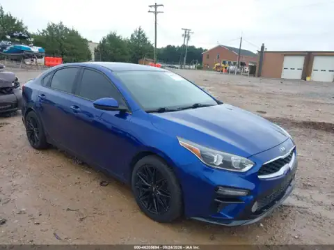 3KPF24AD2LE170563 — 2020 Kia Forte, მარცხენა მხარე (Left Side), ფოტოები შეკეთებამდე
