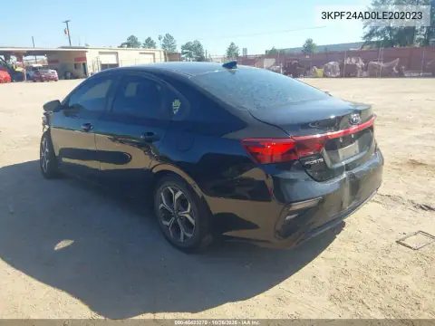 3KPF24AD0LE202023 — 2020 Kia Forte, фото 4 с аукциона IAAI, передняя и задняя части