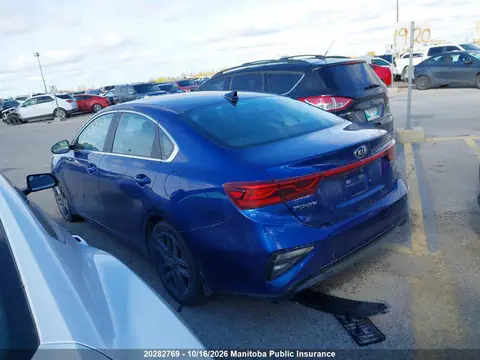 3KPF54AD3ME374572 — 2021 Kia Forte, photo 3 from IAAI 21.10.2026, Left front
