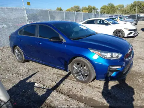3KPF34AD2ME283864 — 2021 Kia Forte, Град (Hail), фото до ремонту