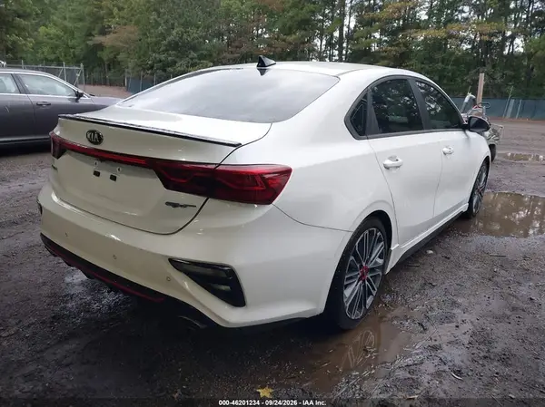3KPF44AC7ME409477 — 2021 Kia Forte, zdjęcie 4 z IAAI, Zalanie