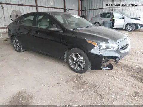 3KPF24AD4ME378526 — 2021 Kia Forte, წინა ნაწილი, ფოტოები შეკეთებამდე