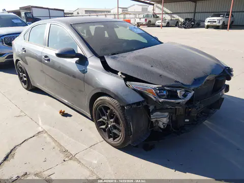 3KPF24AD8ME403623 — 2021 Kia Forte, Не вказано, фото до ремонту