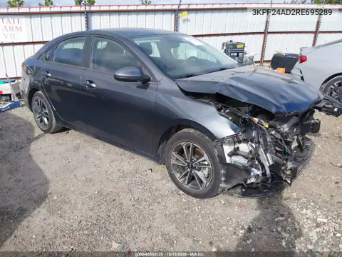 3KPF24AD2RE695289 — 2024 Kia Forte, фото 2 с аукциона IAAI, Передняя часть
