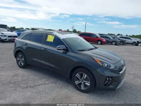 KNDCD3LD6N5531148 — 2022 Kia NIRO, Techo (Roof), fotos antes de reparar