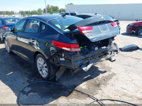 2016 KIA OPTIMA EX VIN 5XXGU4L39GG092587 фото 3