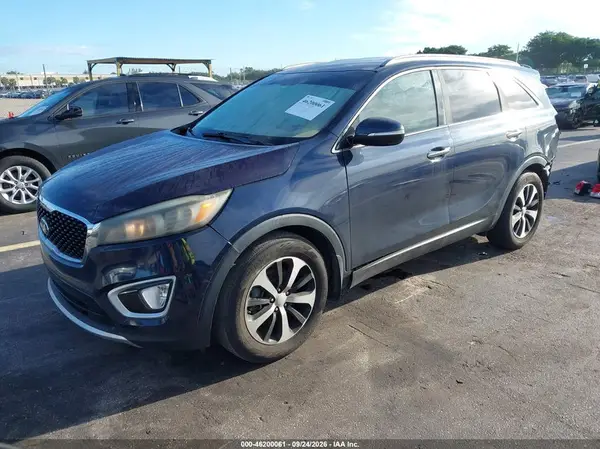 5XYPHDA56GG132788 — 2016 Kia Sorento, zdjęcie 2 z IAAI, Tył
