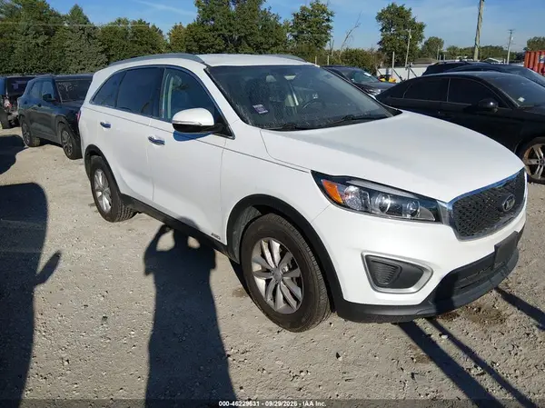 5XYPGDA39GG050720 Kia Sorento 2016 — uszkodzenie Normalne zużycie, zdjęcie przed naprawą