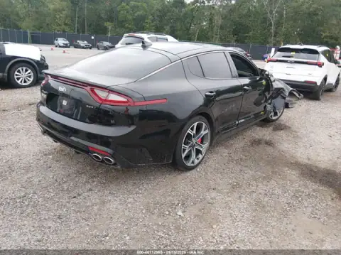 KNAE55LC2J6032003 — 2018 Kia Stinger, foto 4 de IAAI, Parte delantera