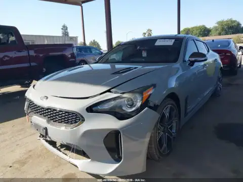 KNAE15LA7M6094916 — 2021 Kia Stinger, zdjęcie 2 z IAAI, Przód