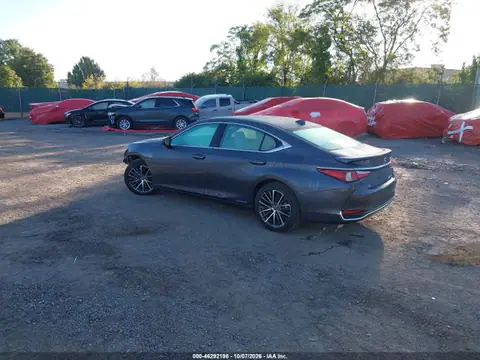 58ADA1C17NU026009 — 2022 Lexus ES 300H, foto 3 de IAAI 23.10.2026, Parte delantera