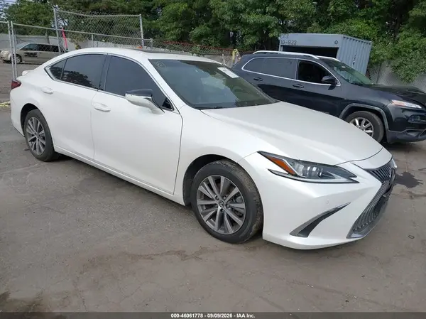 58ADZ1B12MU093562 — 2021 Lexus ES, Подтопление (Flood), фото до ремонта