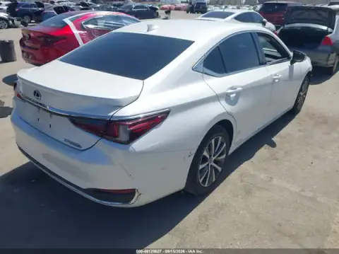 58ACA1C19MU012073 — 2021 Lexus ES, ფოტო 4, IAAI, წინა ნაწილი