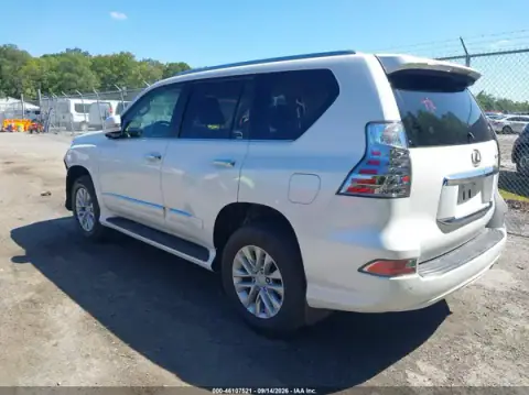 JTJBM7FX6J5190074 — 2018 Lexus GX, photo 3 from IAAI 20.10.2026, Front end