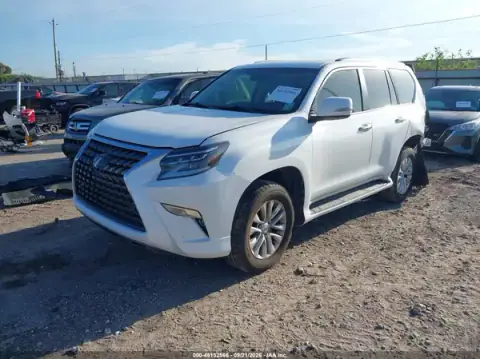 JTJAM7BX3L5248047 — 2020 Lexus GX, photo 2 from IAAI, Rear end