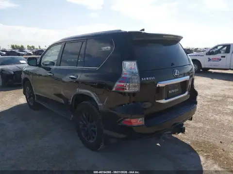 JTJAM7BX0M5276650 — 2021 Lexus GX, photo 3 from IAAI 21.10.2026, Right side