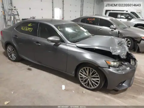 JTHCM1D22G5014643 — 2016 Lexus IS, photo 2 from IAAI, Front end