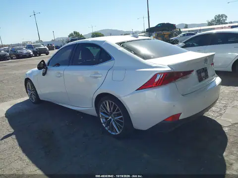 JTHBA1D29J5073734 — 2018 Lexus IS, фото 4 с аукциона IAAI 03.11.2026, ПОВРЕЖДЕНИЯ СО ВСЕХ СТОРОН
