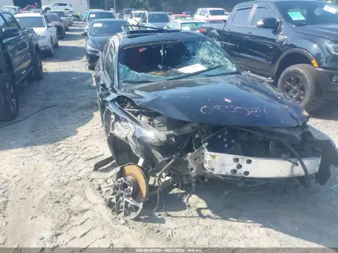 JTHBA1D2XK5085084 — 2019 Lexus IS, Перекидання (Rollover), фото до ремонту