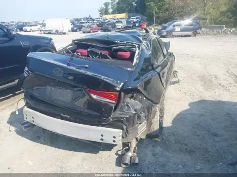 JTHBA1D2XK5085084 — 2019 Lexus IS, ფოტო 4, IAAI, გადაბრუნება
