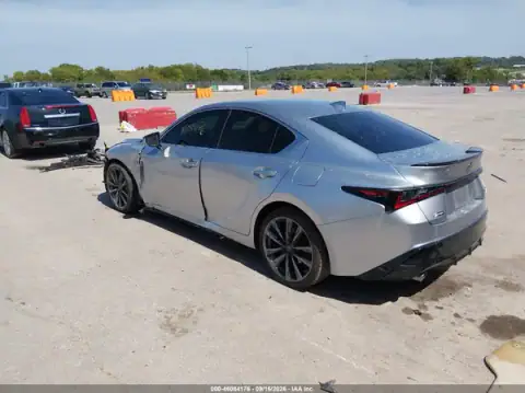 JTHGZ1B22M5048177 — 2021 Lexus IS, photo 3 from IAAI, Front end