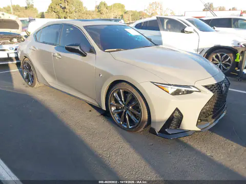 JTHGZ1B29S5091850 — 2025 Lexus IS, Tył, zdjęć przed naprawą