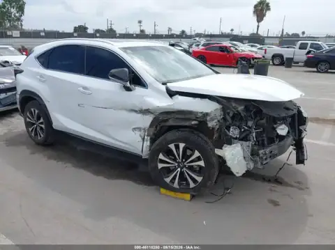 JTJBARBZ1J2176757 — 2018 Lexus NX, წინა ნაწილი (Front End), ფოტოები შეკეთებამდე