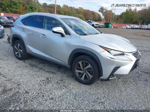JTJBARBZ9K2186910 — 2019 Lexus NX, წინა ნაწილი, ფოტოები შეკეთებამდე