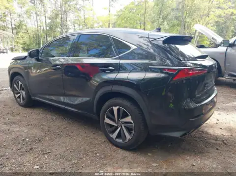 JTJGARDZXM2240592 — 2021 Lexus NX, photo 3 from IAAI, Front end