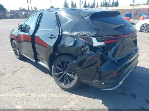 2T2KGCEZ4NC003442 — 2022 Lexus NX, photo 3 from IAAI, Left rear