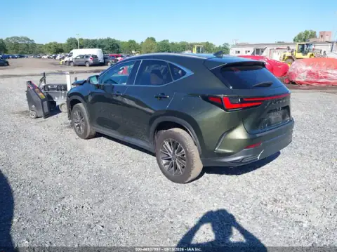 2T2GGCEZ4PC028222 — 2023 Lexus NX, фото 3 з IAAI 23.10.2026, Передня частина
