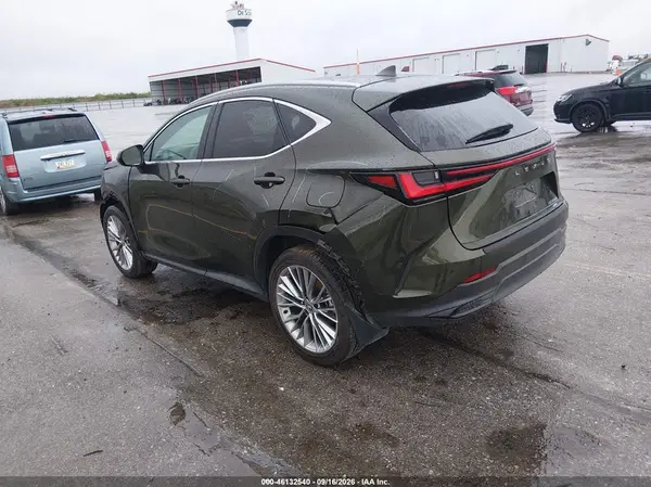 2T2GKCEZ9SC053088 — 2025 Lexus NX, фото 3 с аукциона IAAI 12.10.2026, Передняя и задняя части
