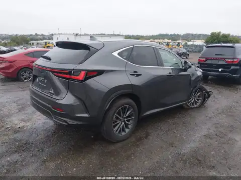 2T2AGCEZ1TC122591 — 2026 Lexus NX, zdjęcie 4 z IAAI, Prawy przód