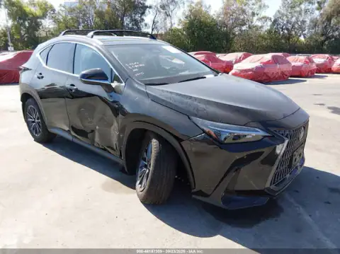 2T2GGCEZ5TC111555 — 2026 Lexus NX, Delantera derecha (Right Front), fotos antes de reparar