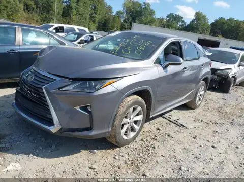 2T2ZZMCA5HC090378 — 2017 Lexus RX, zdjęcie 2 z IAAI, Przód