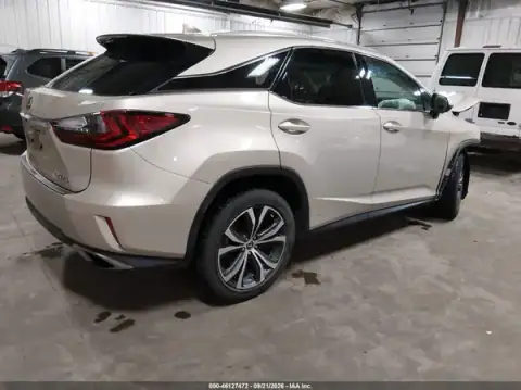 2T2BZMCA7JC136719 — 2018 Lexus RX, foto 4 de IAAI, Parte delantera