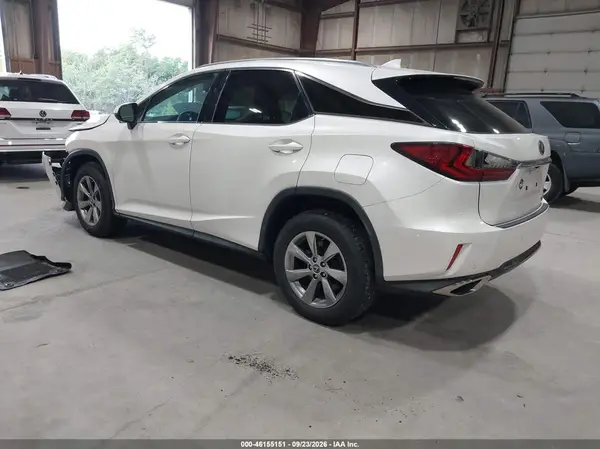 2T2BZMCA0JC139199 — 2018 Lexus RX, photo 3 from IAAI 21.10.2026, Front end