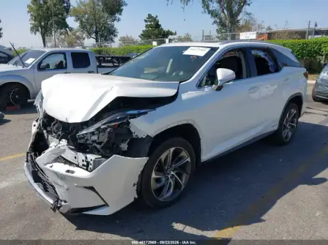 JTJDGKCA2K2008554 — 2019 Lexus RX, фото 2 з IAAI, Передня частина