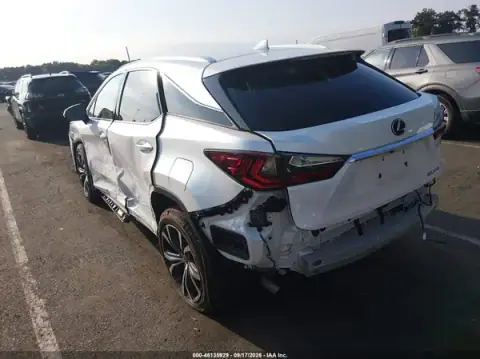 2T2HZMDA7LC214816 — 2020 Lexus RX, фото 3 с аукциона IAAI, левый бок