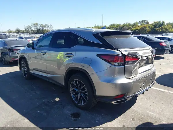 2T2YZMDA8LC257805 — 2020 Lexus RX, photo 3 from IAAI, Rear end