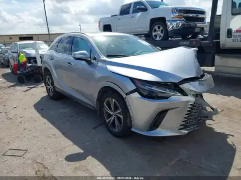 2T2BAMBA0PC009215 — 2023 Lexus RX, Parte delantera (Front End), fotos antes de reparar