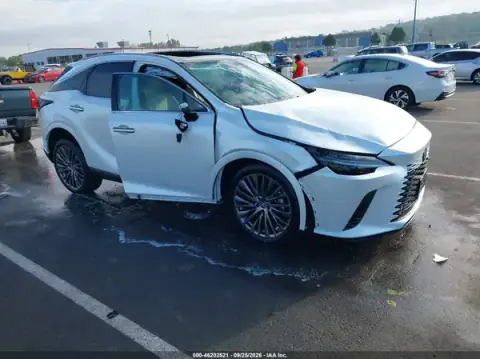 2T2BAMCAXRC055734 — 2024 Lexus RX, опрокидывание (Rollover), фото до ремонта