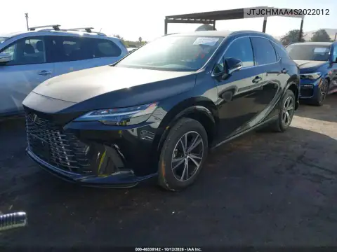 JTJCHMAA4S2022012 — 2025 Lexus RX, photo 3 from IAAI, Rear end