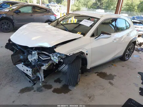 2022 Lexus UX 200 VIN JTHX3JBH1N2048986 фото 2