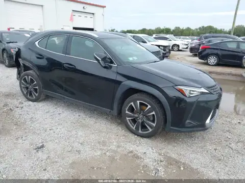 JTHY3JBH1K2020637 — 2019 Lexus UX, Задня частина (Rear), фото до ремонту