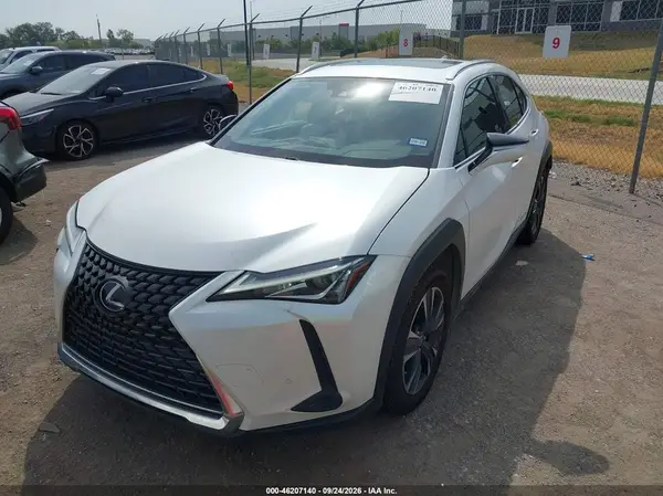 2021 LEXUS UX VIN JTHP9JBH9M2052393 фото 2