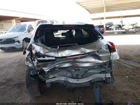 JTHX3JBH4N2050800 — 2022 Lexus UX, photo 6 from IAAI, Rear end