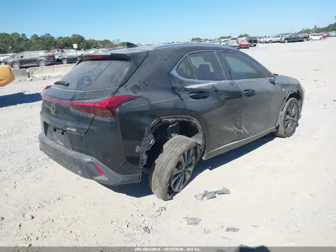 JTHE3JBH7N2047039 — 2022 Lexus UX, zdjęcie 5 z IAAI, Prawy przód