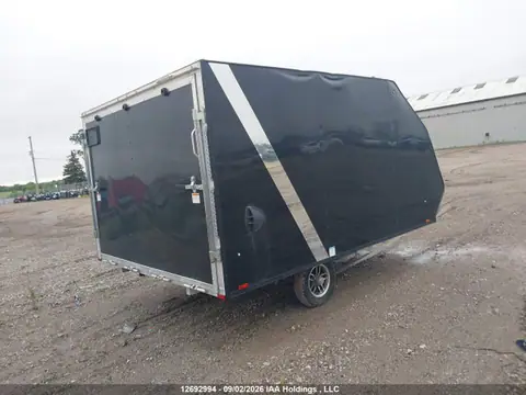 5NHULT117TM142664 — 2026 Lightning Enclosed Trailer, foto 2 de IAAI 28.10.2026, Vuelco